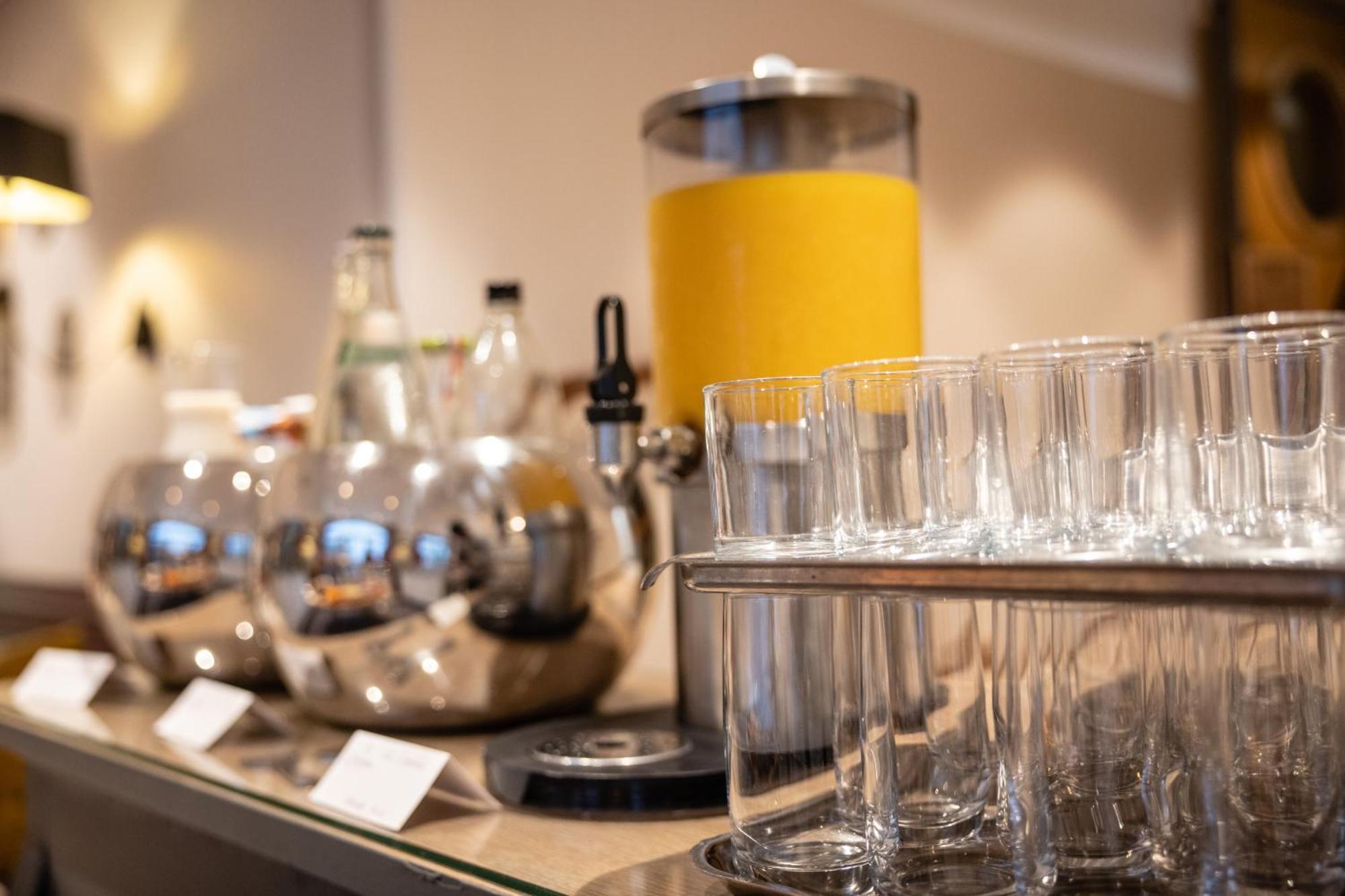 Domaine De La Tortiniere Hotel 4*