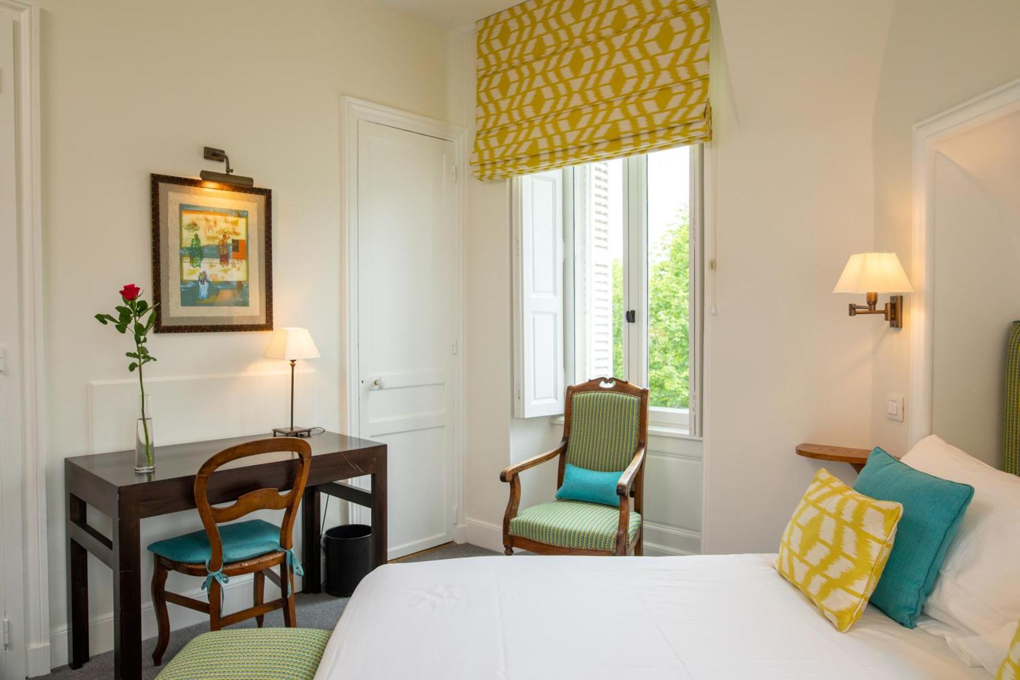 Hotel Domaine De La Tortiniere Veigné