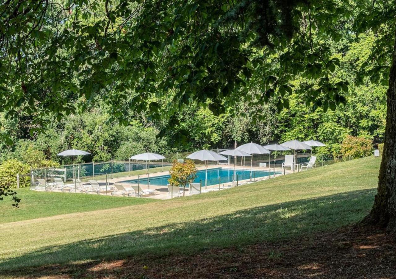 Domaine De La Tortiniere