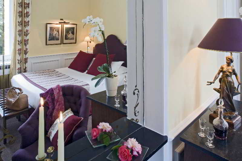 Domaine De La Tortinière 4*